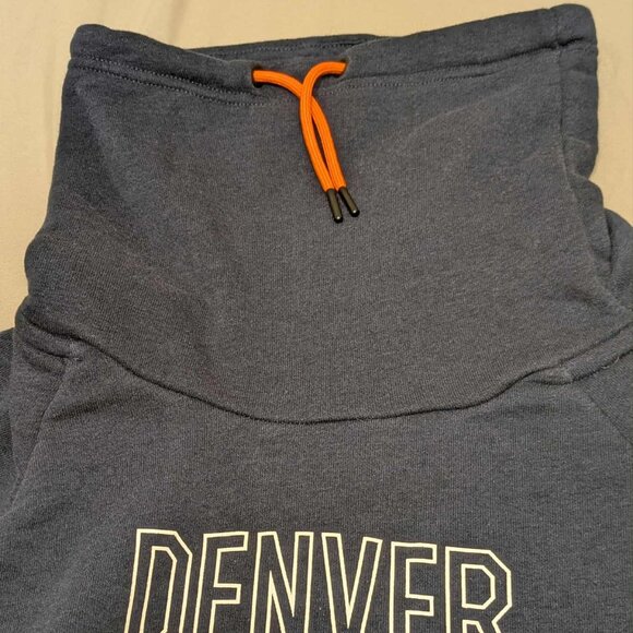 Nike Denver Broncos Sweat Shirt Mens Medium Blue w/ Orange Accents Cowl Neck - Picture 2 of 12